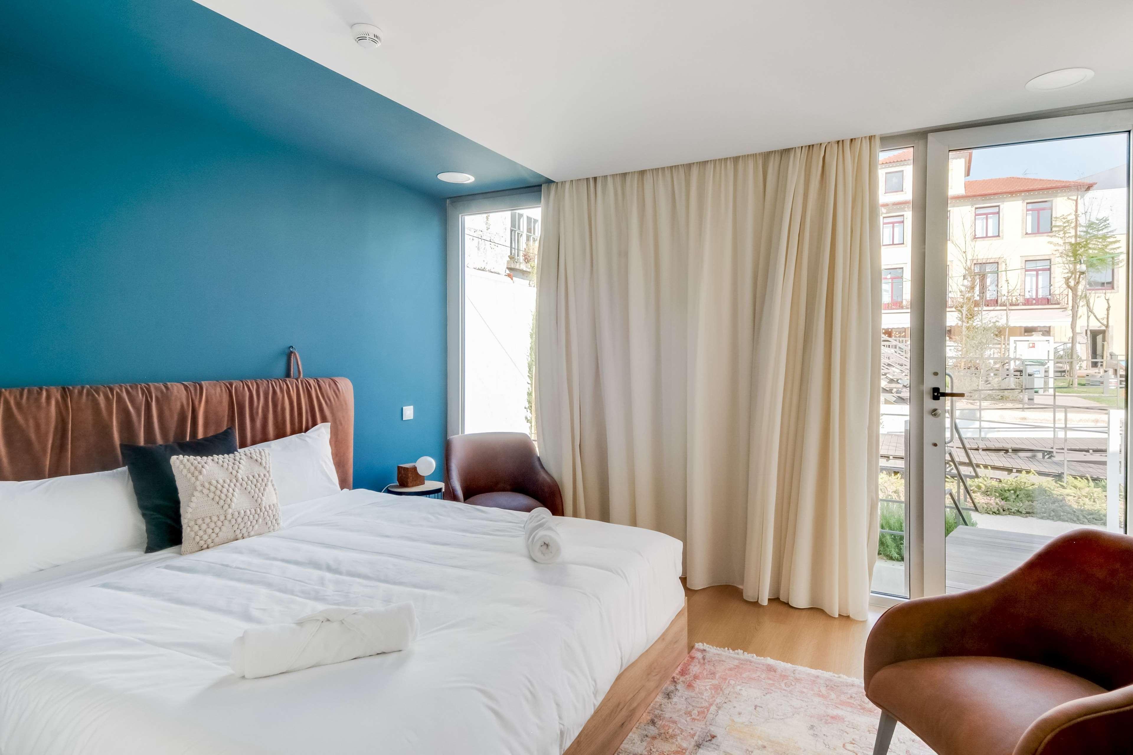 Selina 3* Oporto